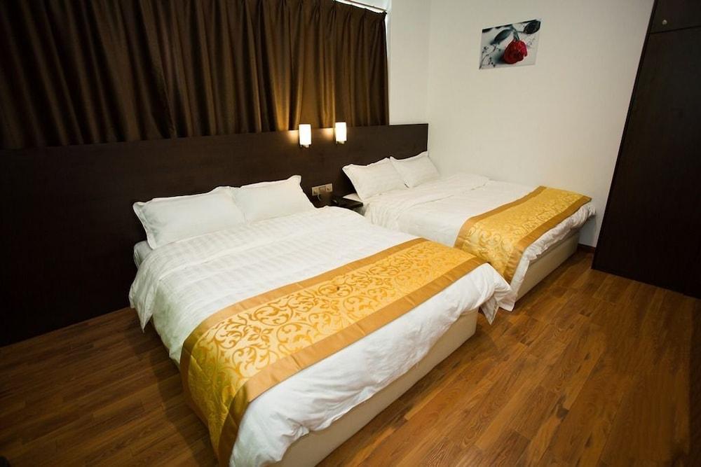 โอโย 90099 G โฮม โฮเทล, โกตาบารู, เคลันตัน Hotel ภายนอก รูปภาพ